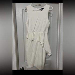COPY - Worn once lulu’s dress • size medium • perfect for bridal shower • bache…